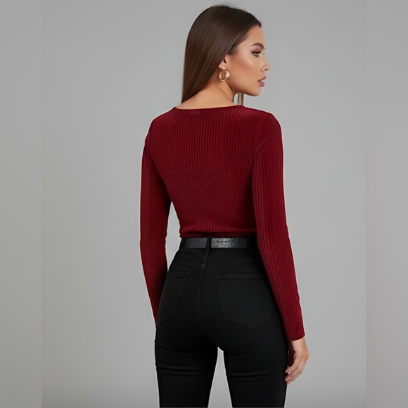 Burgundy Rib-knit Velvet Tee - Picture 3 of 9